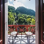 Grandhotel Giessbach 4*