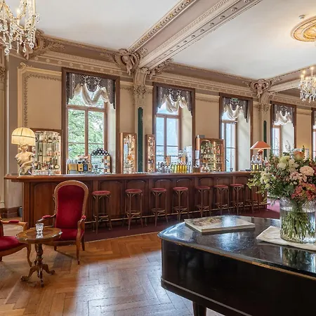 Отель Grandhotel Giessbach Бриенц