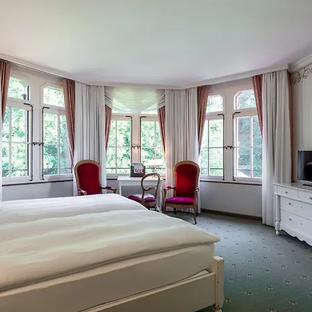 Grandhotel Giessbach Отель Бриенц