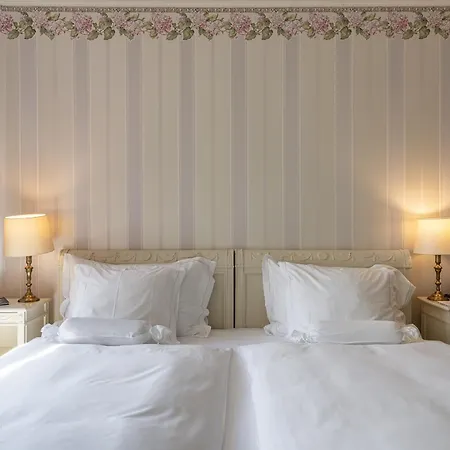 Grandhotel Giessbach Отель