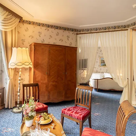 Grandhotel Giessbach Отель Бриенц