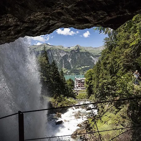 ホテル グランドホテル ギースバッハ 4*