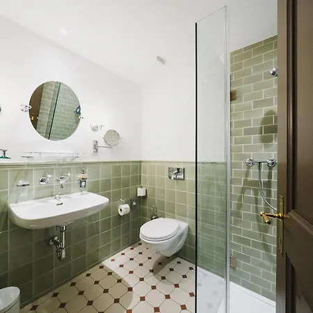 Grandhotel Giessbach 4*