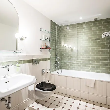 Hotel Grandhotel Giessbach 4*