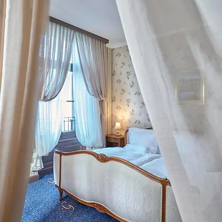 Hotel Grandhotel Giessbach 4*