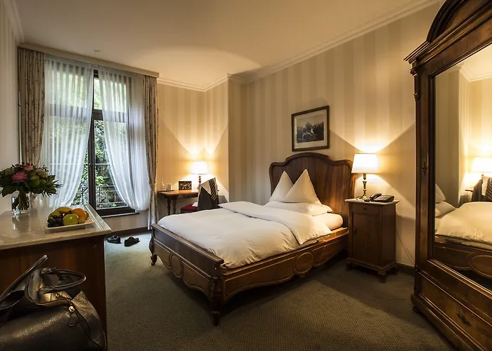 מלון Grandhotel Giessbach ברינץ